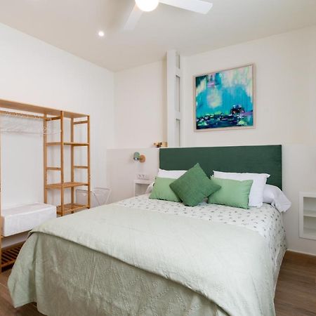 Apartamentos Cervantes 17 Sevilla Exteriör bild