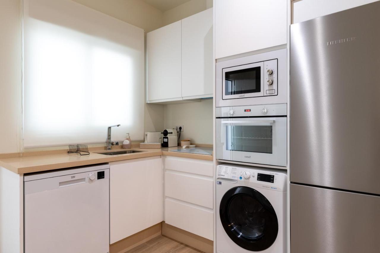 Apartamentos Cervantes 17 Sevilla Exteriör bild