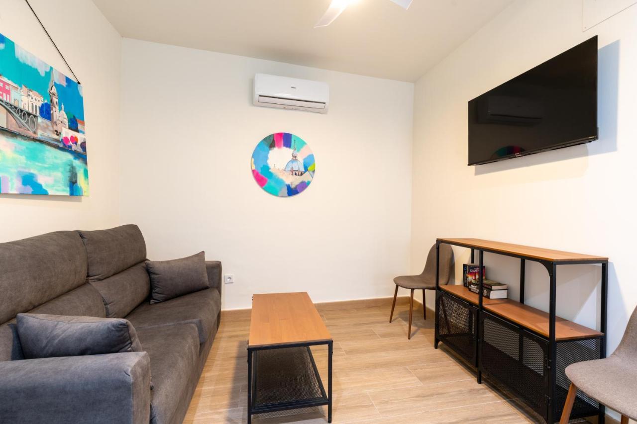 Apartamentos Cervantes 17 Sevilla Exteriör bild