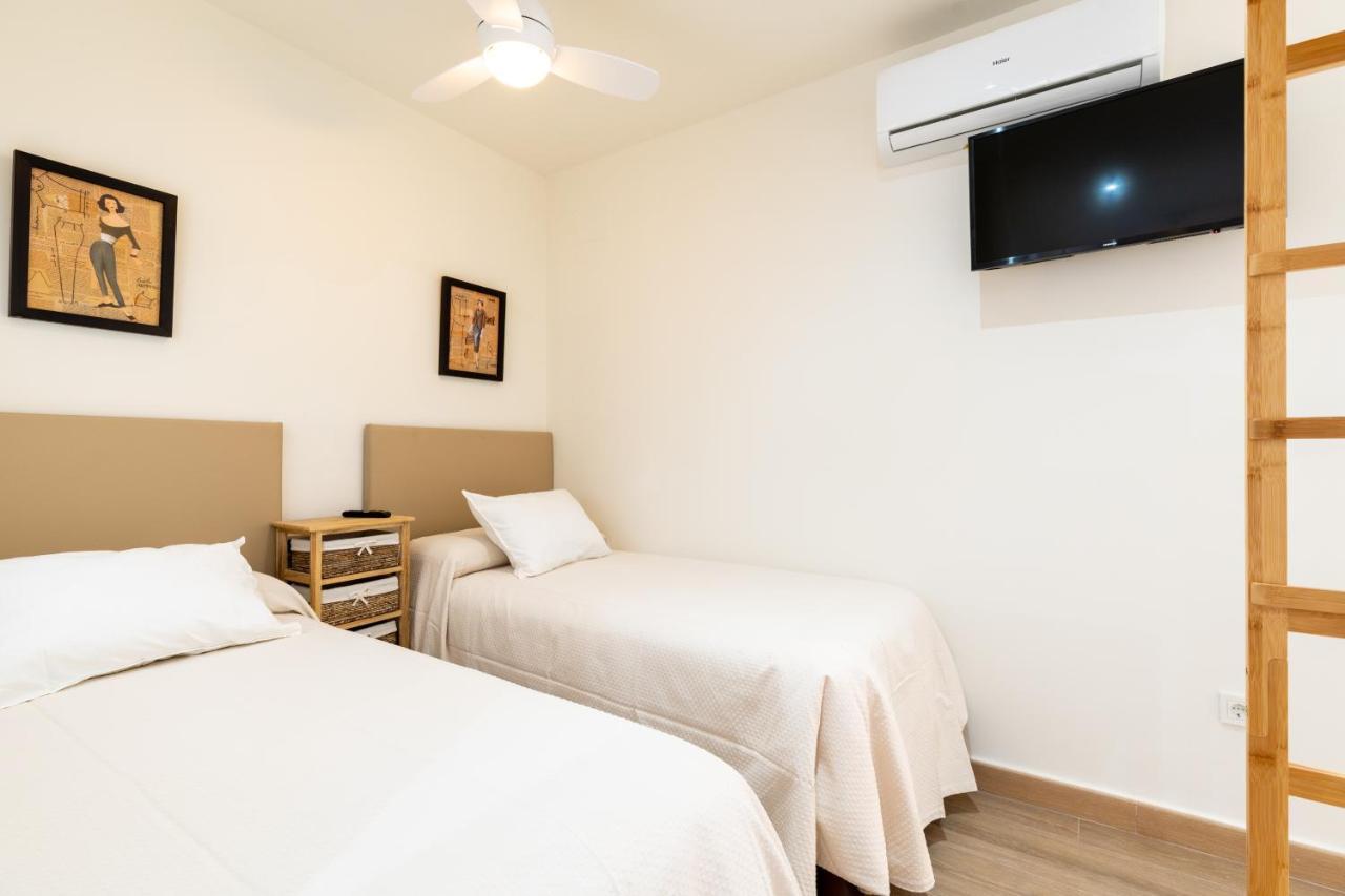 Apartamentos Cervantes 17 Sevilla Exteriör bild