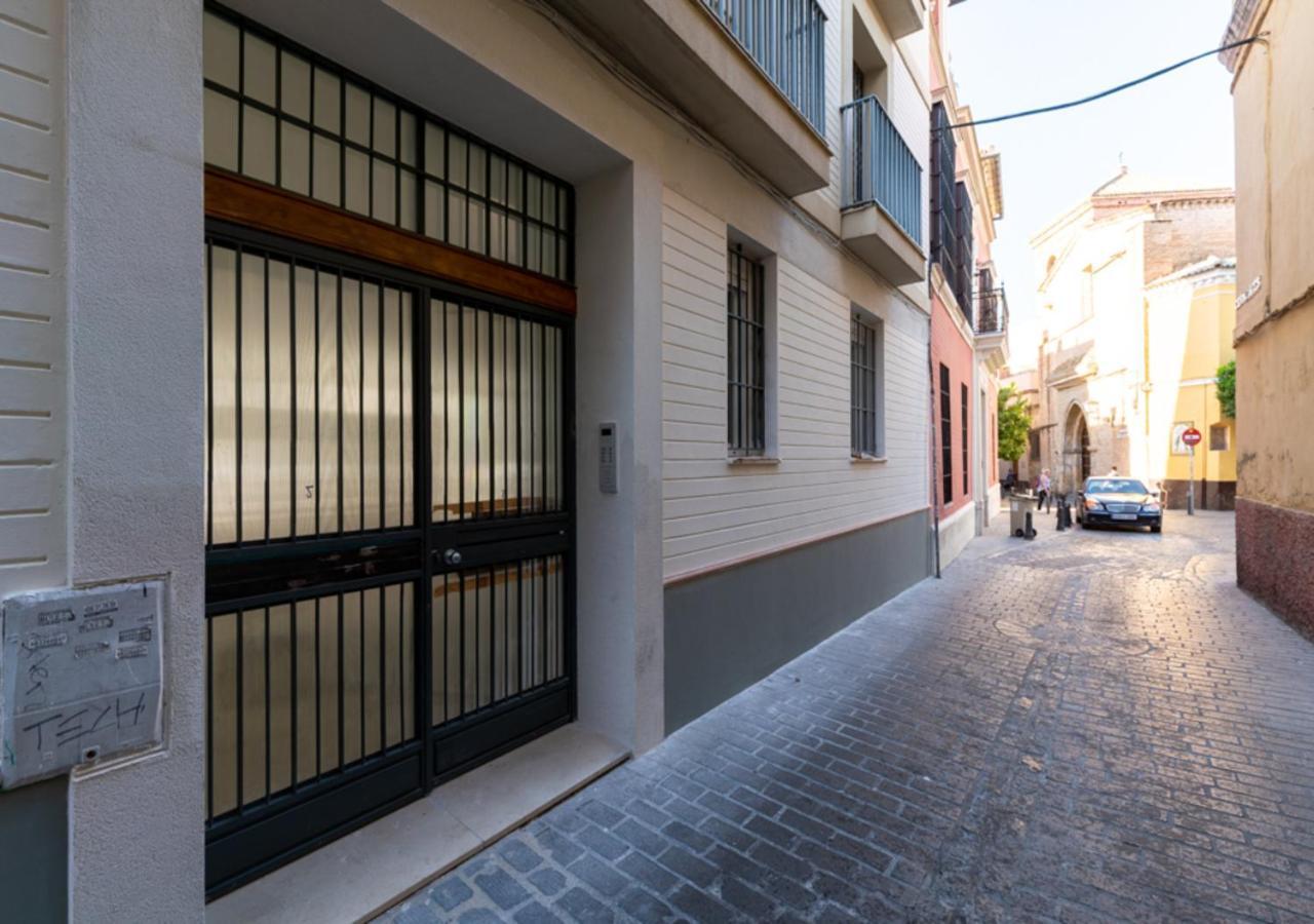 Apartamentos Cervantes 17 Sevilla Exteriör bild
